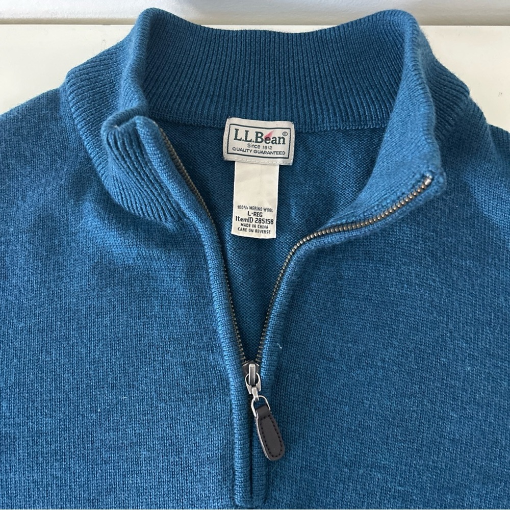 L.L. Bean Men's Teal Quarter Zip Sweater 100% Merino Wool - Picture 6 of 13